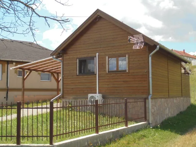 Eladó ház Noszvaj 32 nm
