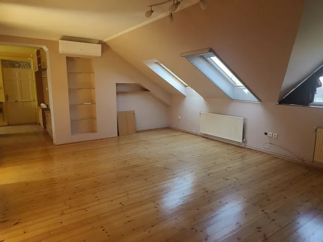 Kiadó lakás Debrecen, Széchenyikert 76 nm