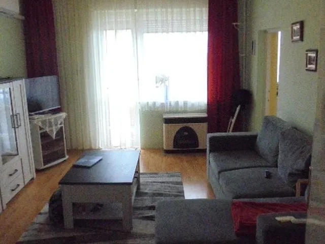 Eladó lakás Debrecen, Libakert 54 nm