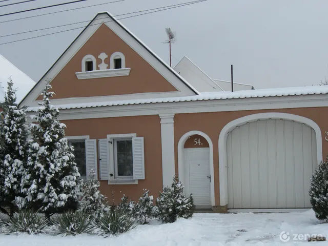 Eladó ház Sopron, Balf 325 nm