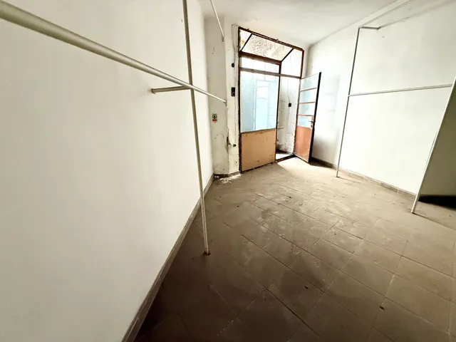 Eladó kereskedelmi és ipari ingatlan Budapest X. kerület, Kőbánya, Liget tér 2. 32 nm