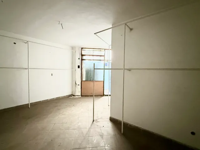 Eladó kereskedelmi és ipari ingatlan Budapest X. kerület, Kőbánya, Liget tér 2. 32 nm