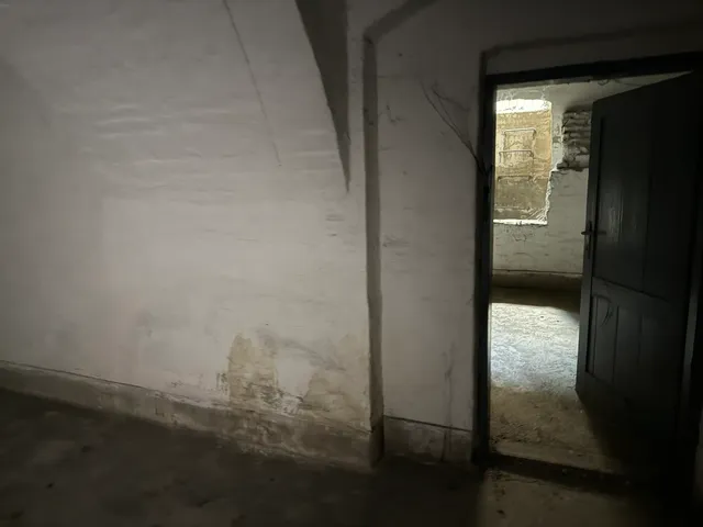 Eladó kereskedelmi és ipari ingatlan Budapest X. kerület, Kőbánya, Gergely utca 151 nm