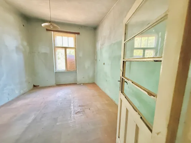 Eladó lakás Budapest XIX. kerület, Kertváros 27 nm