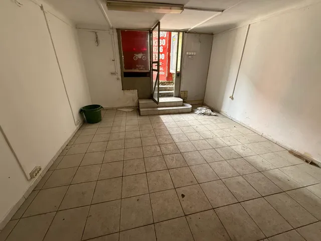 Eladó kereskedelmi és ipari ingatlan Budapest XIII. kerület, Vizafogó 45 nm