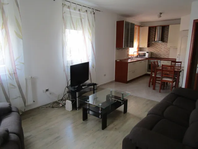 Kiadó lakás Debrecen, Széchenyikert 46 nm
