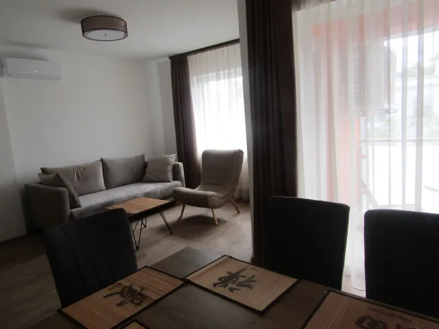Kiadó lakás Debrecen, Nagyerdőalja, Apafi 70 nm