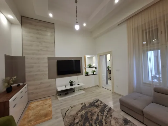 Eladó lakás Debrecen, Belváros, Bajcsy- Zsilinszky 56 nm