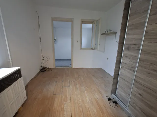 Eladó ház Debrecen, Homokkert 25 nm