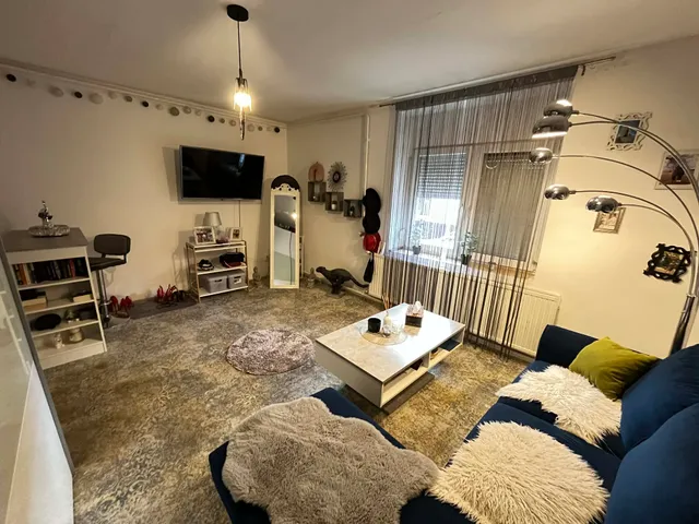 Eladó ház Pécs, Ledina 157 nm