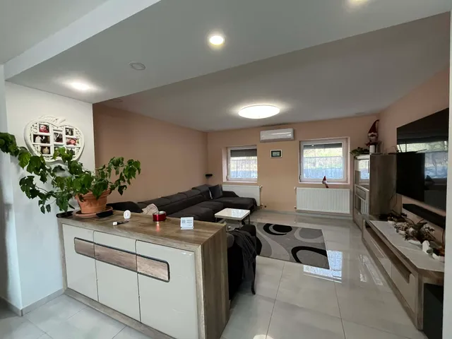 Eladó ház Görcsöny 120 nm