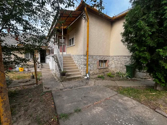Eladó ház Máza, Kossuth utca 100 nm