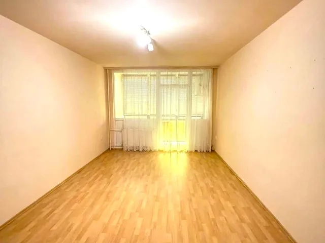 Eladó lakás Pécs, Kertváros, Illyés Gyula út 54 nm
