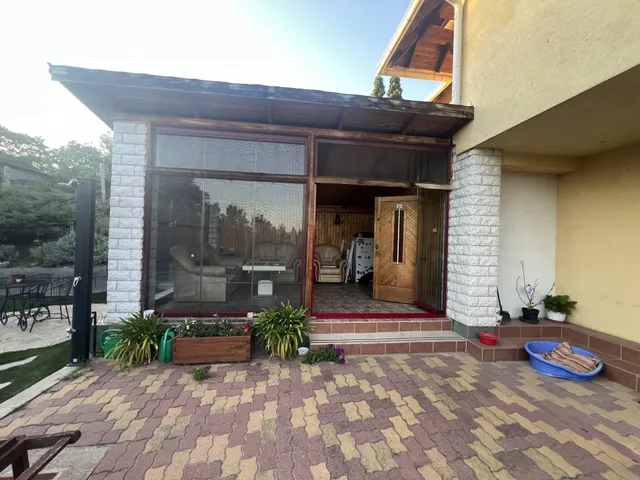 Eladó nyaraló Szentendre 80 nm
