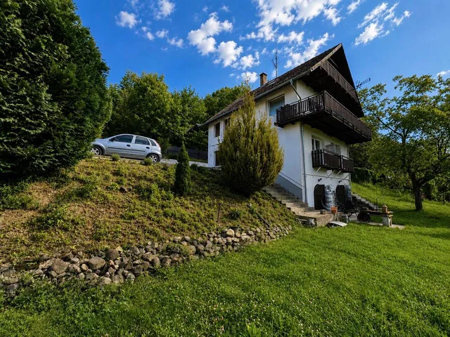 Eladó ház Visegrád 197 nm