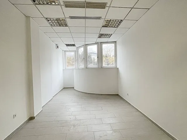 Kiadó kereskedelmi és ipari ingatlan Budapest II. kerület 22 nm