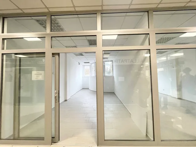 Kiadó kereskedelmi és ipari ingatlan Budapest II. kerület 45 nm