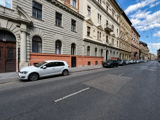 Eladó ház Budapest VI. kerület 253 nm