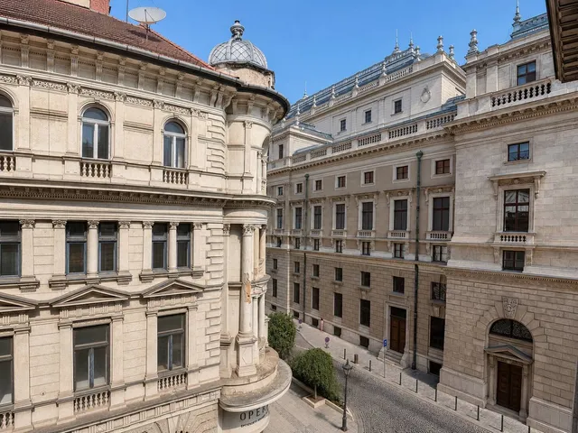 Eladó lakás Budapest VI. kerület 97 nm