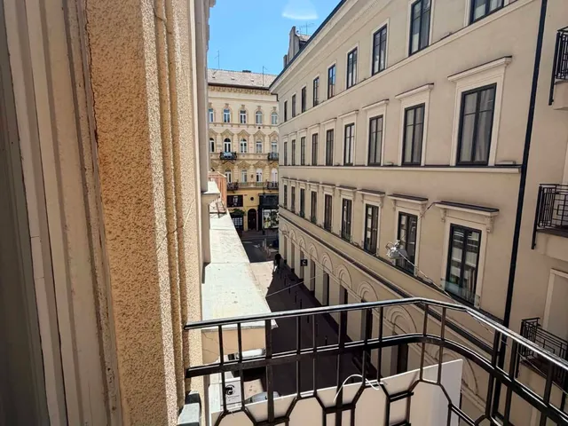 Kiadó lakás Budapest VI. kerület 96 nm