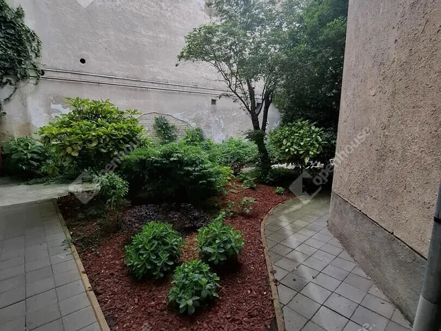 Eladó lakás Budapest X. kerület, Ligettelek 93 nm
