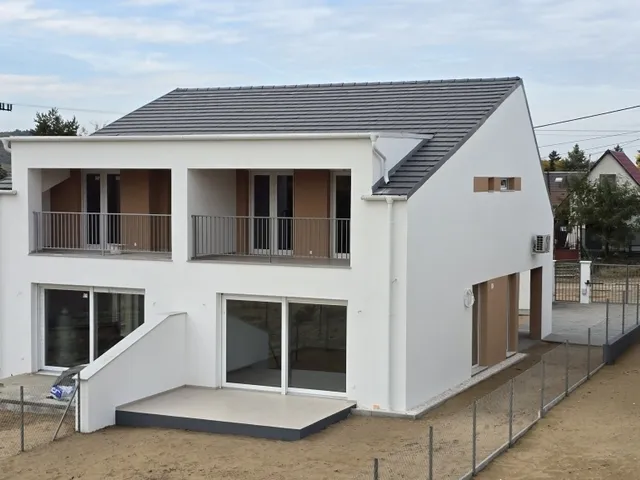 Eladó ház Mogyoród 109 nm