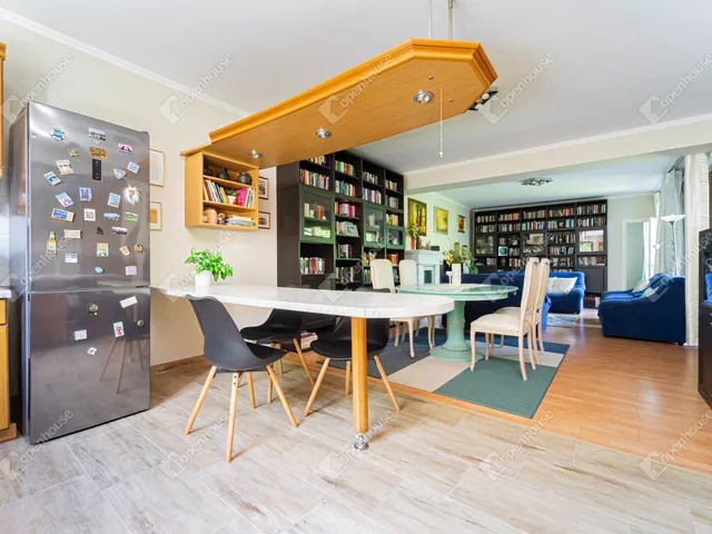 Eladó lakás Budapest III. kerület, Mocsárosdűlő 140 nm