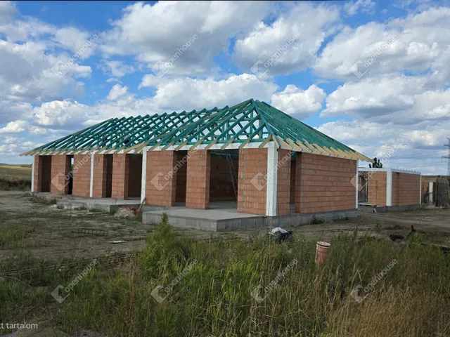 Eladó ház Mende 65 nm