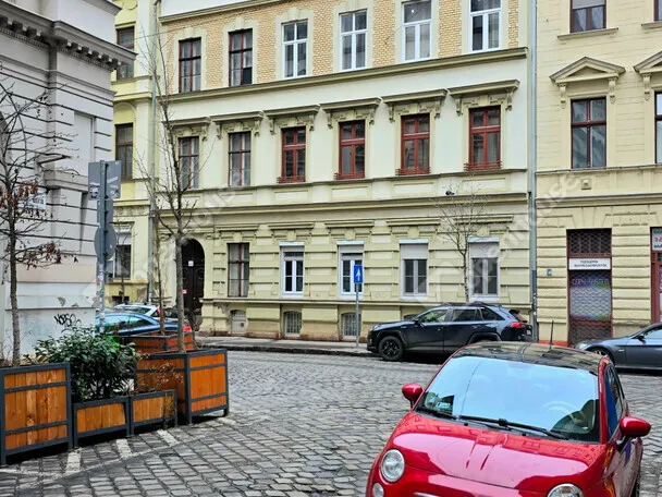 Eladó lakás Budapest VI. kerület 159 nm