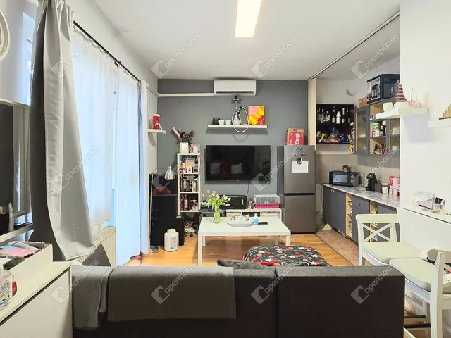 Eladó lakás Budapest VI. kerület 159 nm