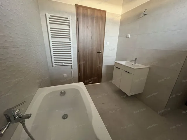 Eladó ház Győrszemere 100 nm