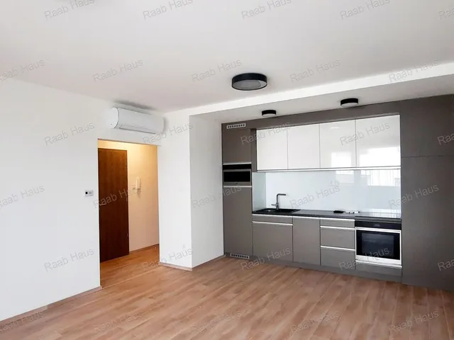 Eladó lakás Győr, Szabadhegy 42 nm