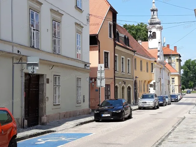 Kiadó lakás Győr, Vörösmarty 70 nm