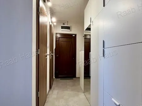 Kiadó lakás Győr, Adyváros 53 nm