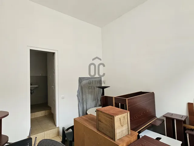 Eladó kereskedelmi és ipari ingatlan Budapest XIII. kerület, Angyalföld 19 nm