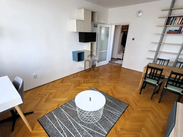Eladó lakás Budapest VIII. kerület, Corvin negyed 50 nm