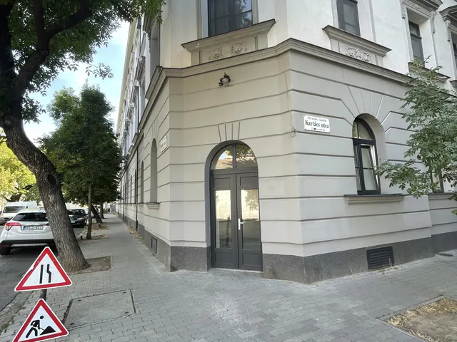 Kiadó lakás Budapest XIII. kerület, Angyalföld 185 nm