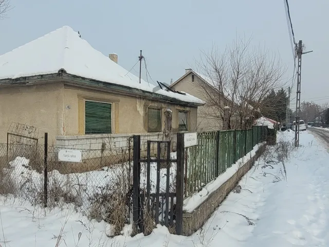 Eladó telek Érd, Újtelep 100 nm