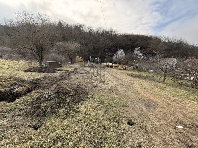 Eladó telek Adony 881 nm