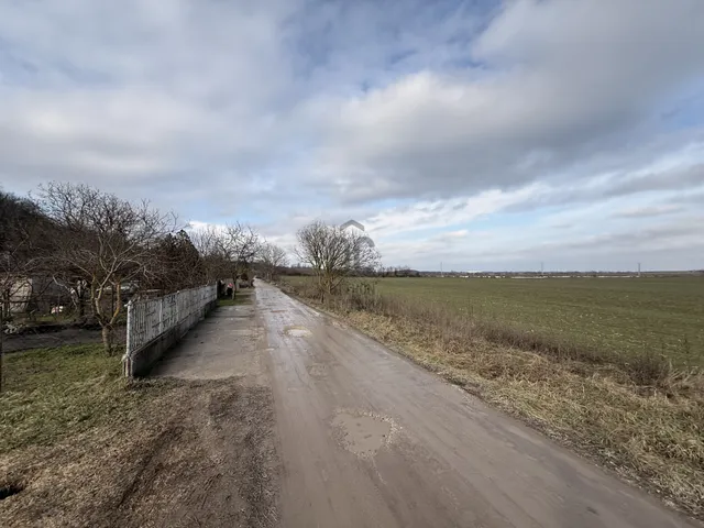 Eladó telek Adony 881 nm