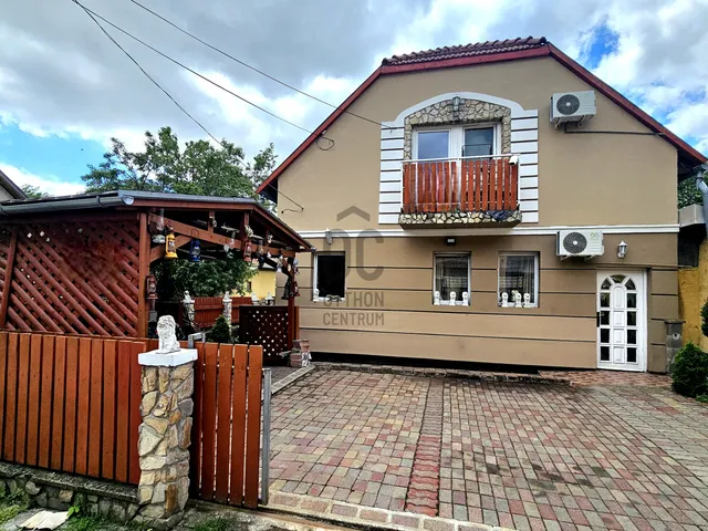 Eladó ház Budaörs 142 nm