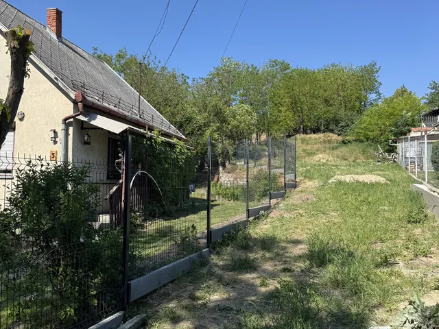 Eladó telek Tabajd 520 nm