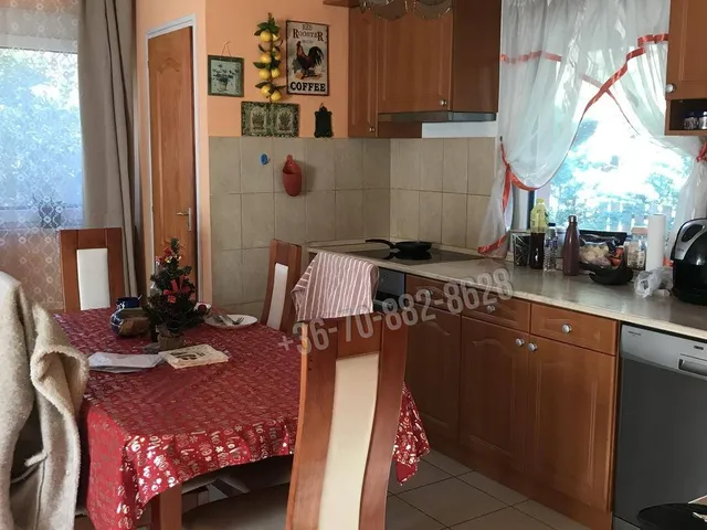 Eladó ház Budapest XI. kerület, Kőérberek 90 nm