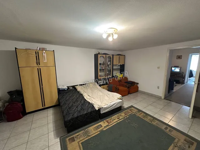 Eladó ház Paks, Óváros 75 nm