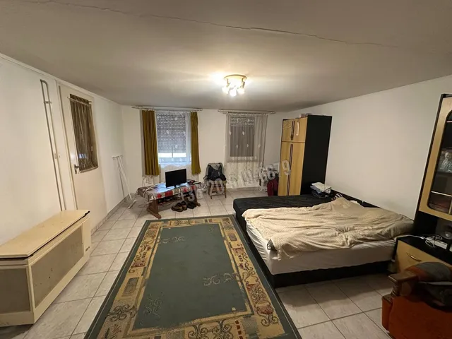 Eladó ház Paks, Óváros 75 nm