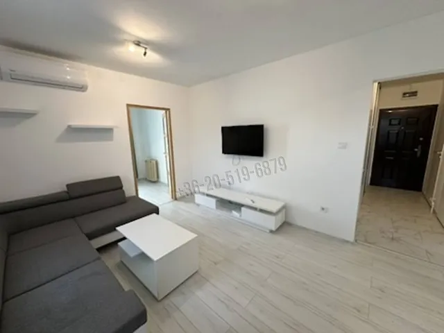 Eladó lakás Paks, Lakótelep 60 nm