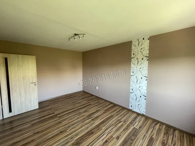 Kiadó lakás Paks, Lakótelep 52 nm