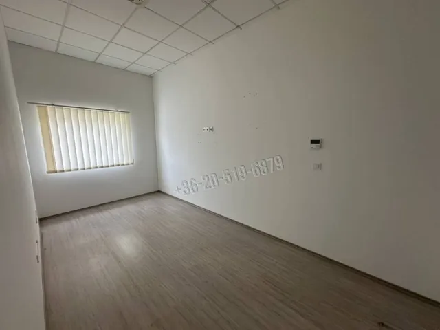 Kiadó kereskedelmi és ipari ingatlan Paks, Egér út 906 nm