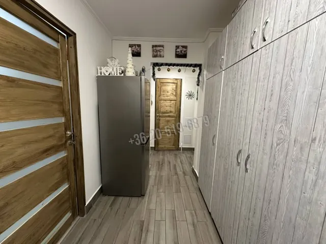 Eladó lakás Paks, Lakótelep, Árnyas utca 57 nm