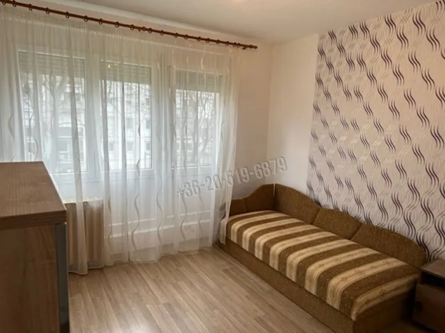 Eladó lakás Paks, Lakótelep 48 nm